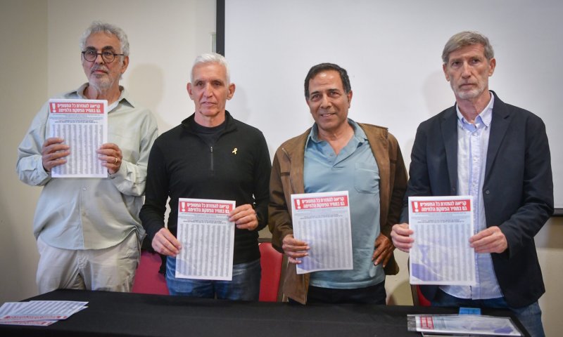 דובר צה"ל: בניגוד לדיווחים, הטייסים הסרבנים לא הודחו