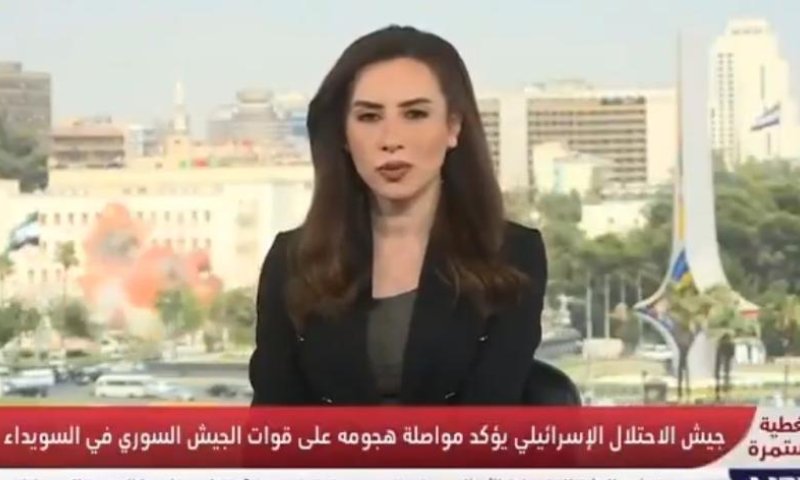 השדרנית נבהלה: התקיפה תועדה בשידור חי בטלוויזיה הסורית. צפו