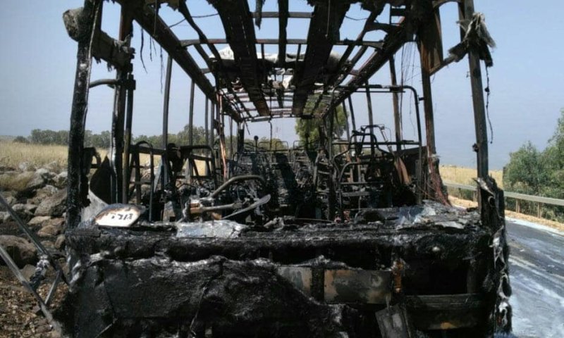 נמנע אסון כבד: אוטובוס של תלמידי ישיבה תיכונית נשרף