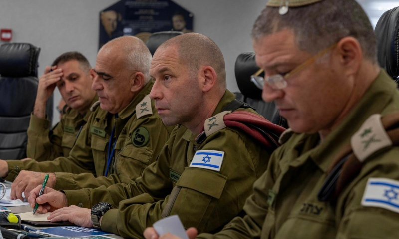 פינקלמן למפקדים: "אתם עמוד האש של המדינה"