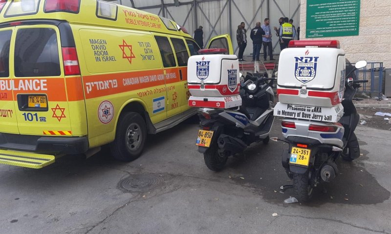 בנייני האומה: פועל נמחץ למוות במעלית משא