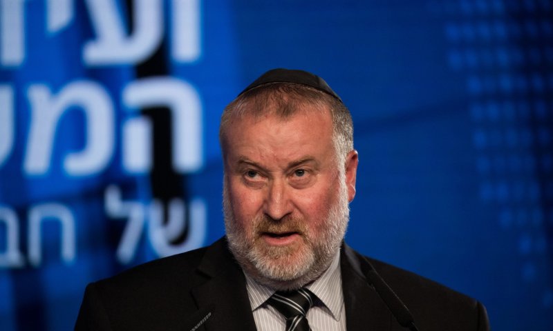 היועמ"ש לא החליט בעניין התאגידים במשפט נתניהו