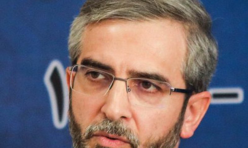 שר החוץ האיראני נגד ארה"ב: "לא רוצה שלום ויציבות"