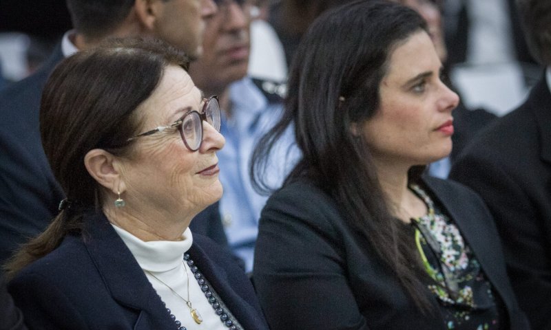 שקד מציעה: שופטים בניגוד עניינים יועמדו לדין