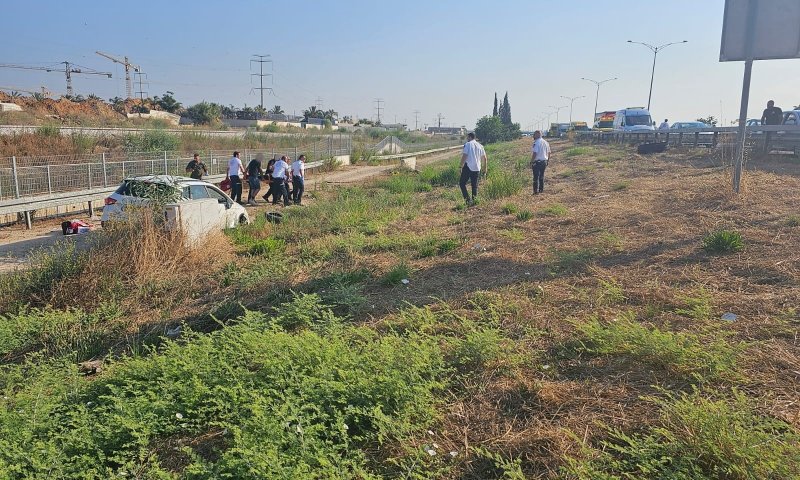 בן 50 נפצע קשה לאחר שהתהפך עם רכבו בכביש 6