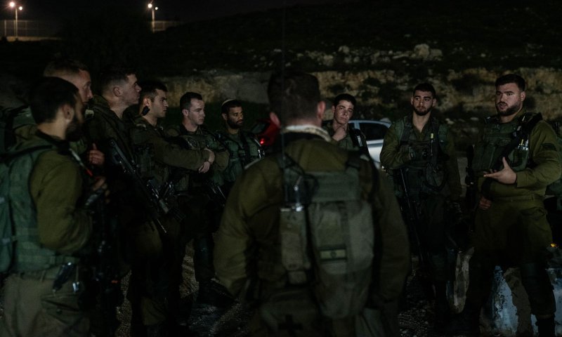 מסתערבים עצרו בשכם 3 מבוקשים שביצעו פיגועי ירי