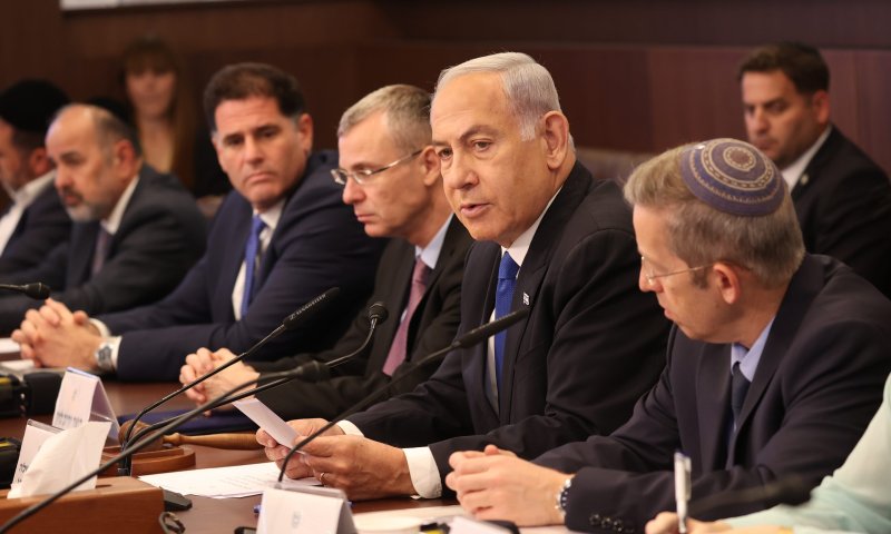 הממשלה תאשר חוק שיגביר את הדרת המזרחיים