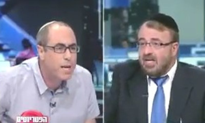 "מיניתם את הרב מצגר כדי לחרב את הרבנות"