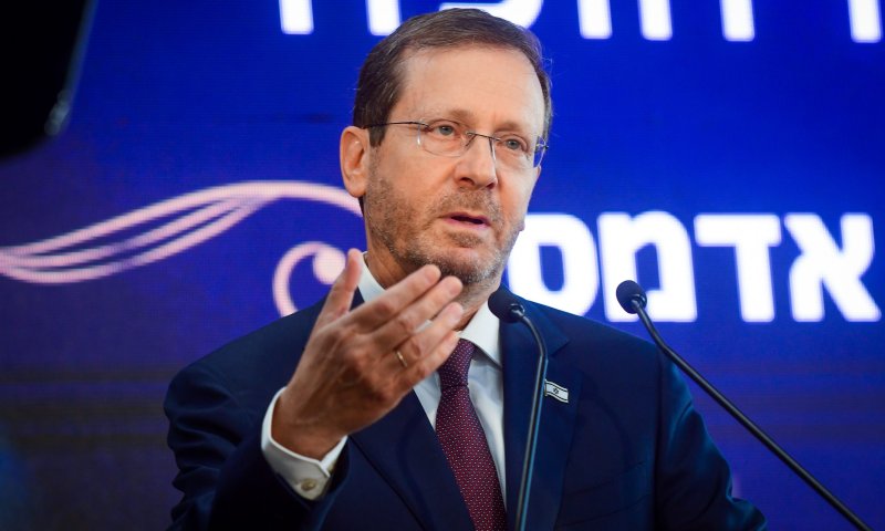 הנשיא בשיחות סגורות: צריך להקים ממשלת אחדות