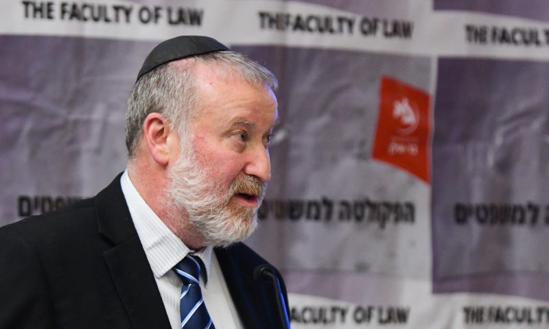 היועמ"ש דורש מאדלשטיין לכנס את המליאה