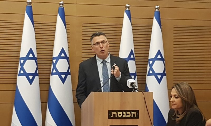 סער נגד נתניהו: "מתקפת שנאה ושקרים"