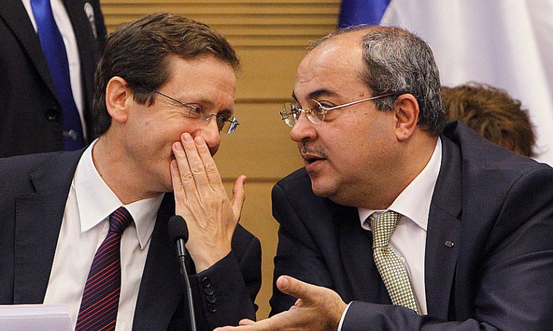 מפץ בשמאל? הרצוג רוצה את לפיד ולבני