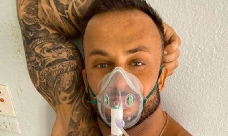 כוכב הרשת שהכחיש את הקורונה &ndash; נדבק ומת מהנגיף