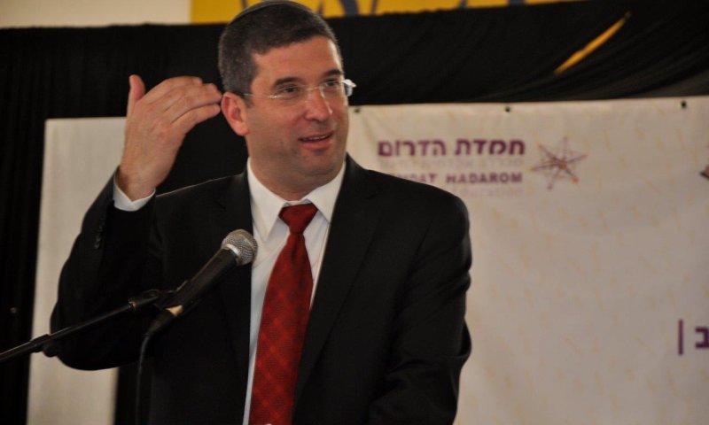 ורצמן: אסור להיות פרזיטים שנהנים ממה שאחרים יצרו והכינו