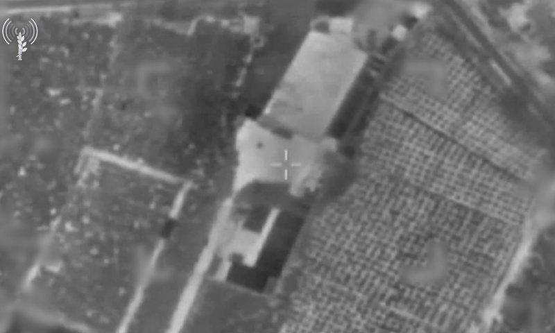 תיעוד: צה"ל תקף 2 מחסני אמל"ח בדרום לבנון