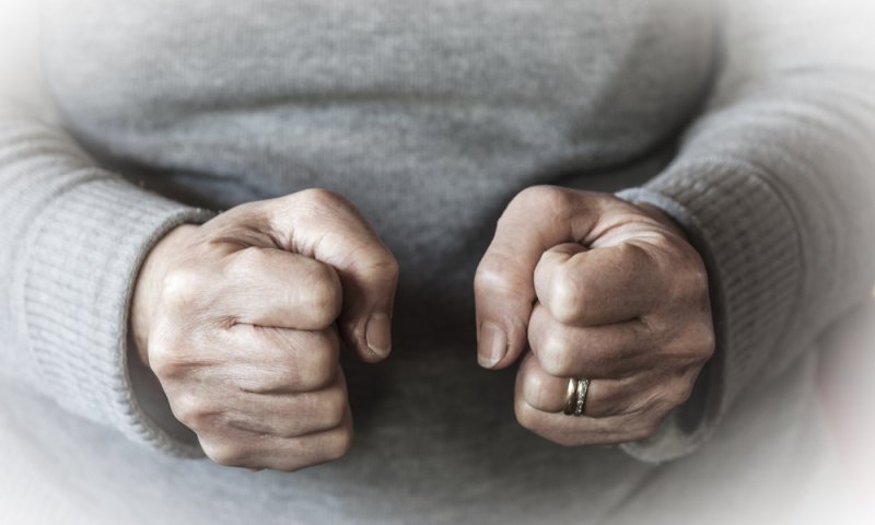 אחרי שנתיים של בריחה, סרבנית הגט נכנעה