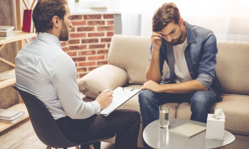 צפו: קצר על הפרשה | פסיכולוגיה של קללת בלעם