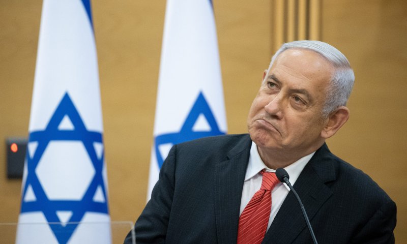 התעלומה נפתרה: מי צילם את נתניהו בשדה התעופה