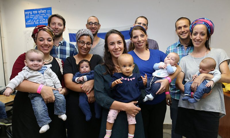 יעל קיבלה צל"ש בנוכחות תינוקות על שם ינאי