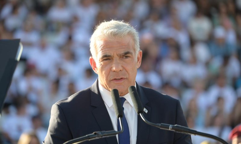 לפיד בירך את איזנקוט: "יתרום לחיים הציבוריים"