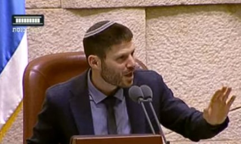 צפו:סמוטריץ' מוודא שאף ח"כ לא שכח 'יעלה ויבוא'