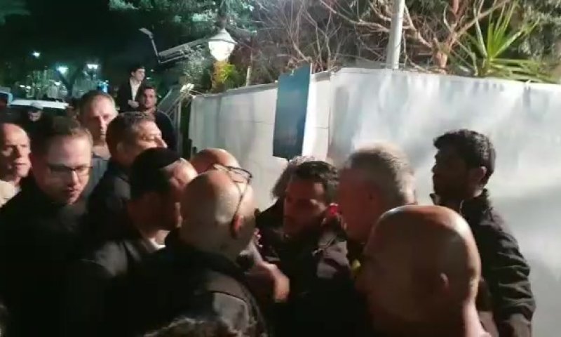 בלאגן בליכוד: האולם נסגר, העיתונאים נשארו בחוץ. צפו