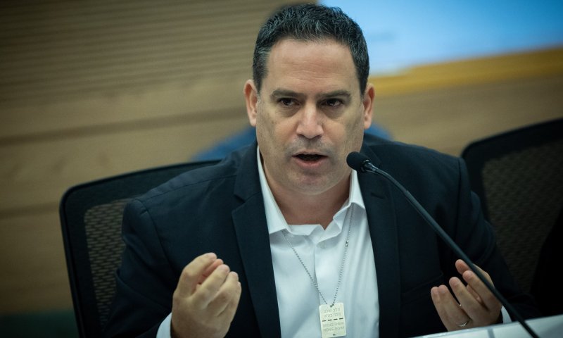 לשכת עוה"ד הזמינה ל"סעודה עשירה" בצום גדליה וביטלה