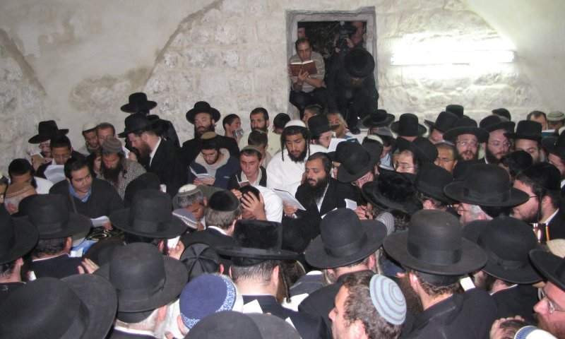 גרשון מסיקה והרב לבנון: "מערכת הביטחון מרחיקה את הציבור מקבר יוסף"