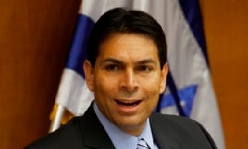 דנון: "ראשי האוניברסיטאות צריכים שיעור באזרחות"