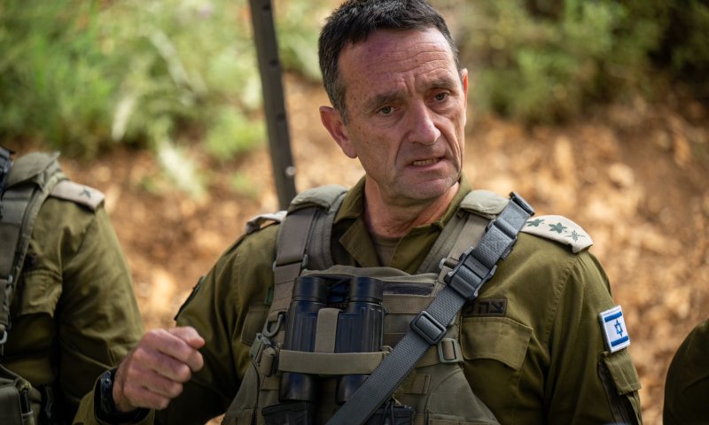 הרמטכ"ל סייר בגבול לבנון: מכינים את המתקפה בצפון