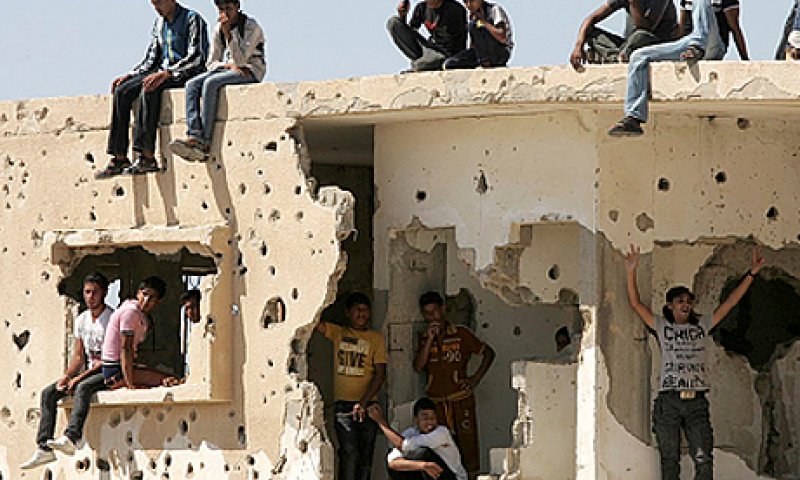 מרחץ הדמים נמשך: מחבלים רצחו 25 שוטרים מצריים