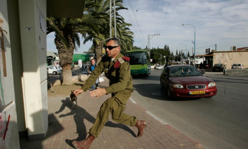 אזעקות בעוטף: 7 פצועים מנפילת רקטות בשדרות