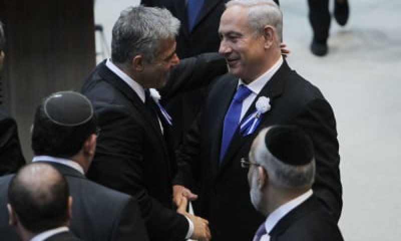 נסיון אחרון: נתניהו ולפיד ייפגשו מחר