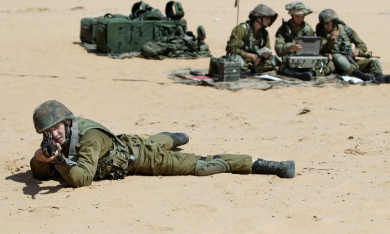 ההפקרות נמשכת: בדואים שוב תקפו חיילי צה"ל בדרום