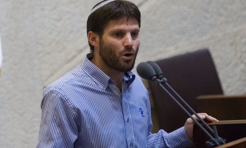 סמוטריץ לזנדברג: מוטב לך לסתום את הפה. צפו