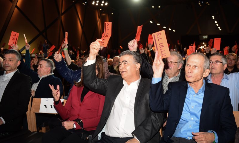 לחץ בעבודה: שמולי ובר לב תומכים באיחוד עם מרצ