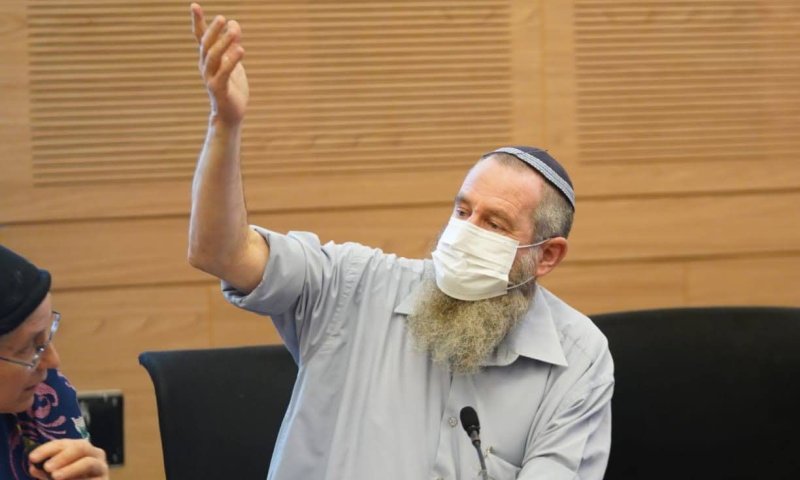 האם הכנסת תציין את יום י' בטבת באופן רשמי?