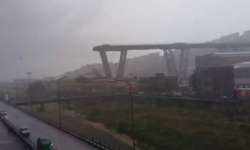 שר התחבורה האיטלקי: "על מפעילי הגשר להתפטר"