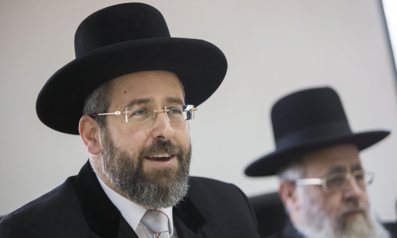 הרבנות הראשית תעקוף את רשם הנישואים בפתח תקוה