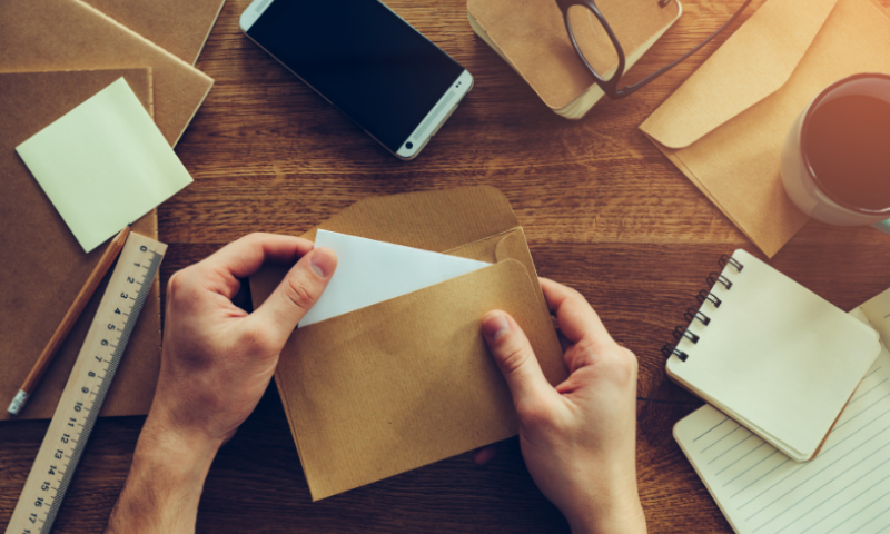 חומר מסוכן נשלח למשרד רוה"מ; 4 פונו לבית החולים