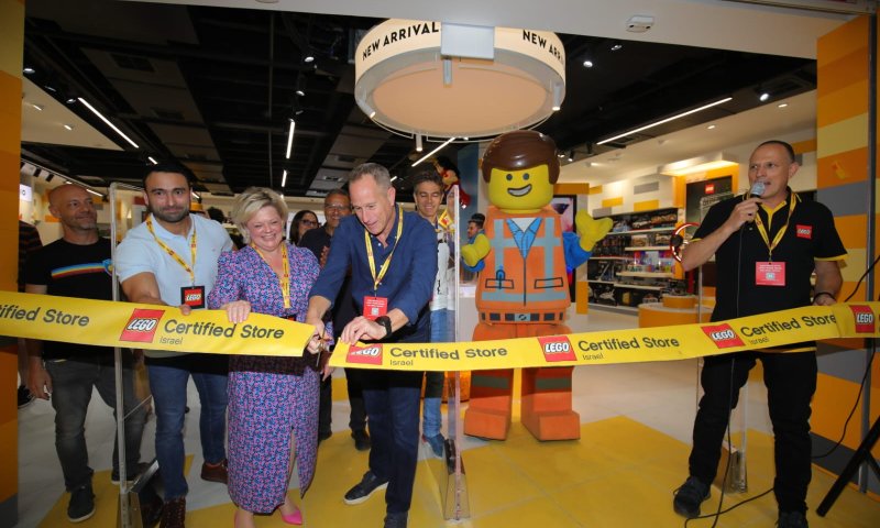 עם דגם מיוחד של וונדר וומן: חנות לגו הושקה בישראל