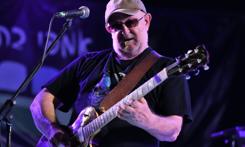 "לחסל את הפסיכופת": נתניהו יגיש תלונה נגד הזמר אפרים שמיר