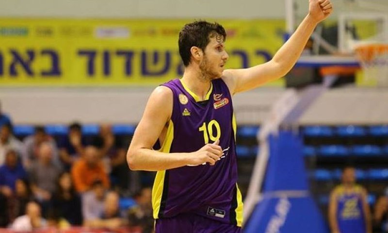 הערב המשחק המרכזי: מכבי ת"א &ndash; הפועל חולון