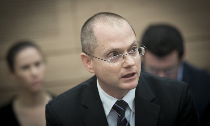 פורר מכחיש: "אין פשרה בגיוס;  לא דיברו איתנו"