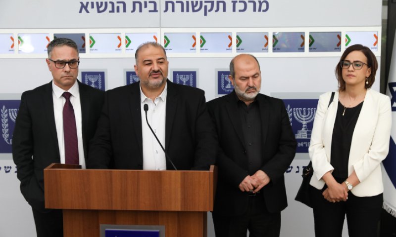 בל"ד: "לא נתמוך בגנץ"; חד"ש: "לא נשב עם ליברמן"