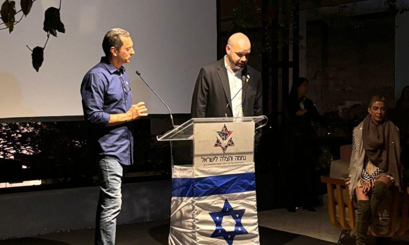 מרגש: ברזיל בדקת דומייה לזכר ארנון זמורה ז"ל