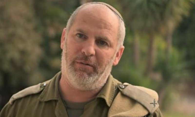 בעקבות הפרסום: התא"ל הסרוג תובע את כרמלה מנשה