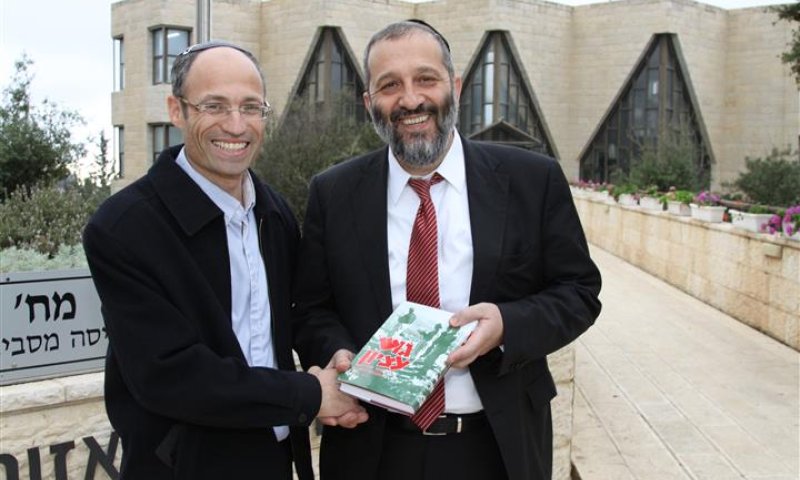 דרעי שכח את אוסלו? "להרחיב את הבנייה בכל ארץ ישראל"