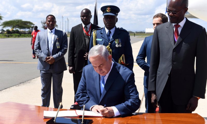 נתניהו נחת בקניה: בדרך למרתון פגישות אפריקני