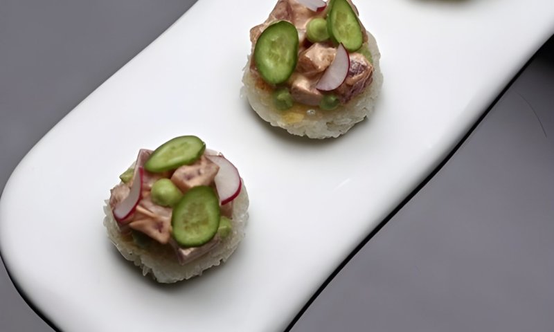 מתכון לשבת: פצצות אורז קריספיות מהמטבח האסייתי